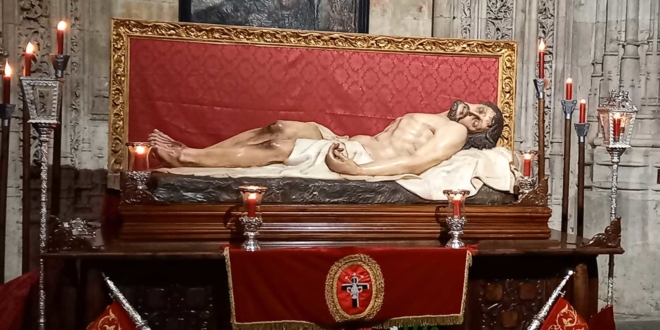 Cristo Yacente