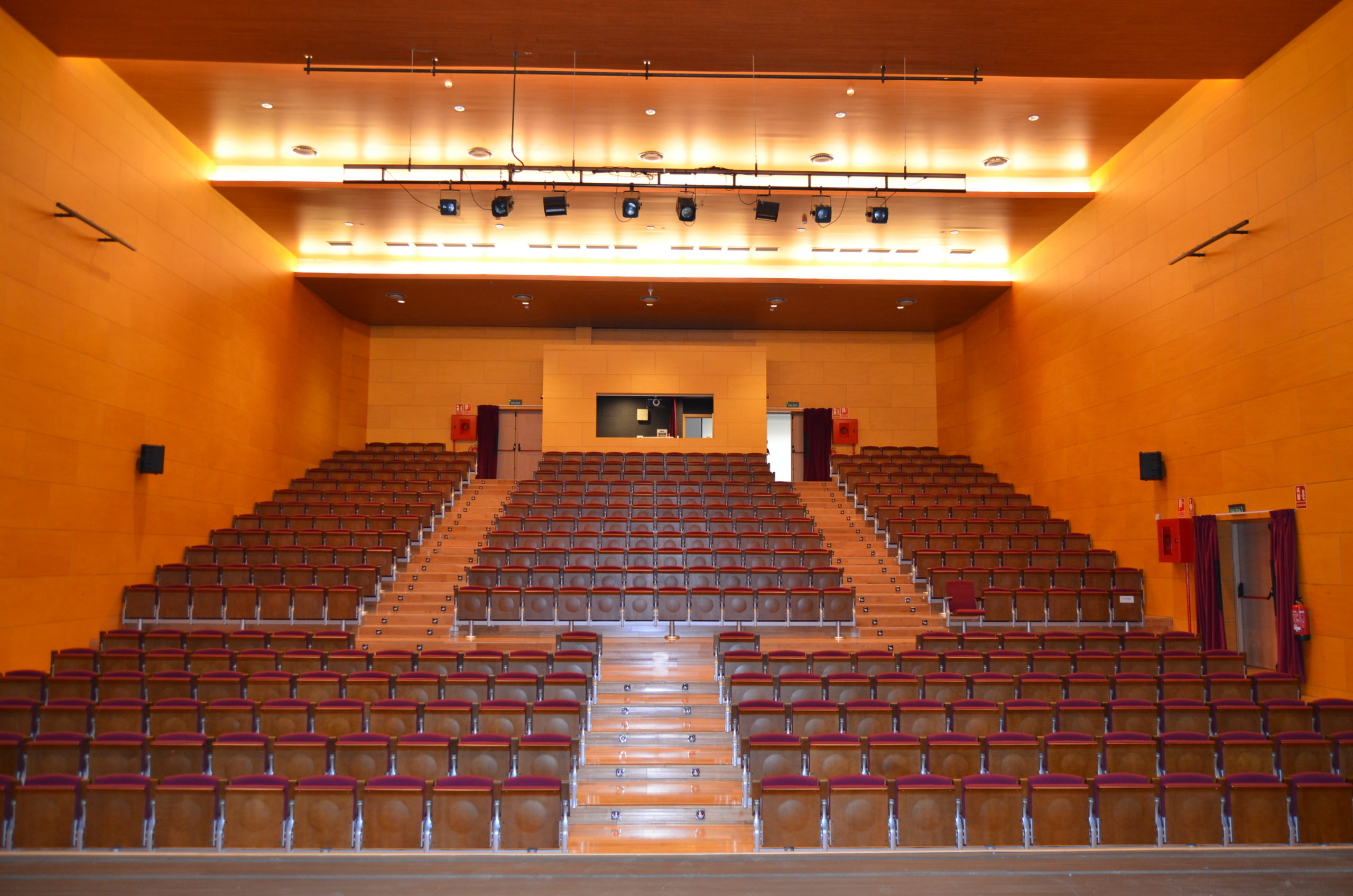 Auditorio Municipal de Villares de la Reina - Salamanca