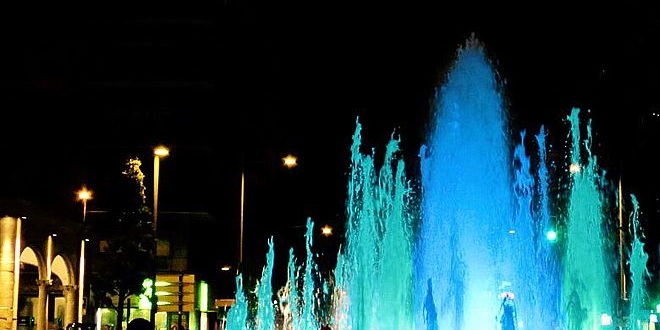 Fuente azul y verde Puerta Zamora
