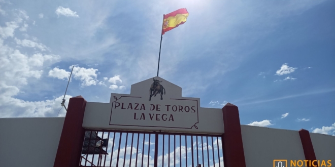 Plaza de Toros La Vega - Villoria