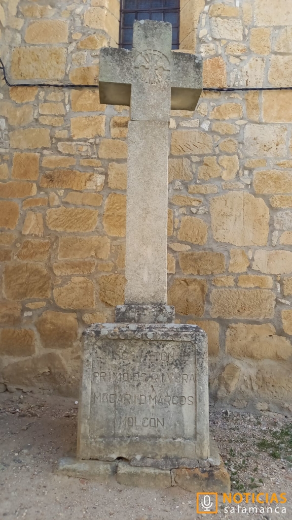 Iglesia de Santa Cruz - Aldeaseca de la Armuña
