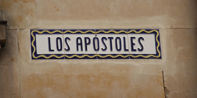 Calle Los Apostoles