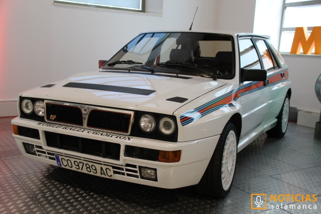 LANCIA DELTA HF INTEGRALE MARTINI 6 RÉPLICA (1992)