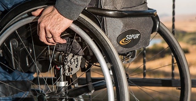 dependencia silla de ruedas