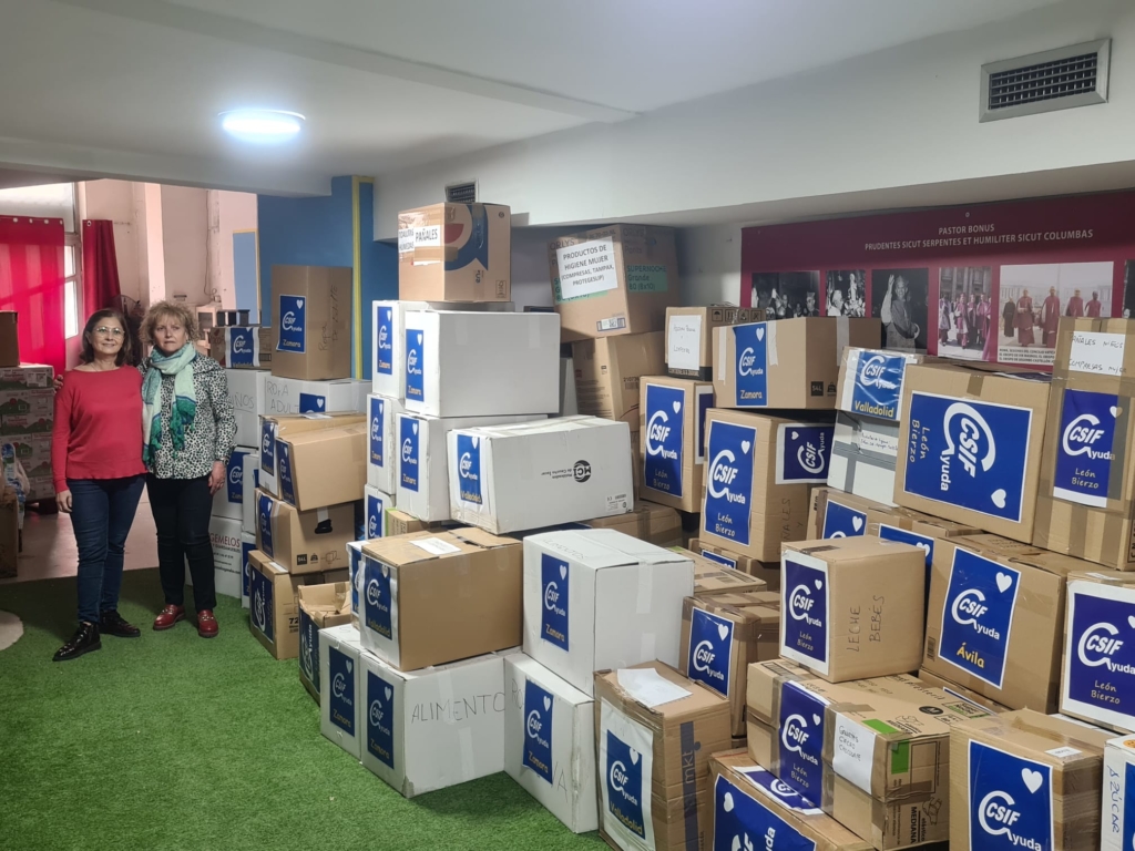 Recogida de material para refugiados ucranianos en Espana2