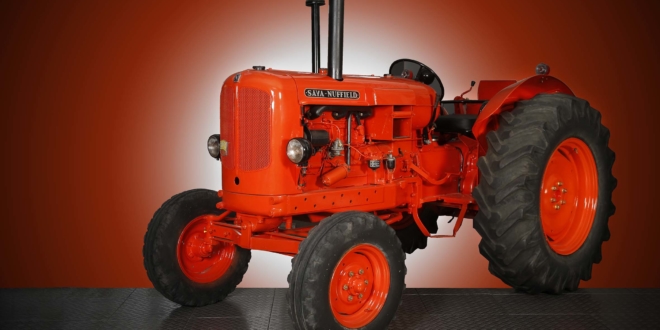 tractor Museo Automocion
