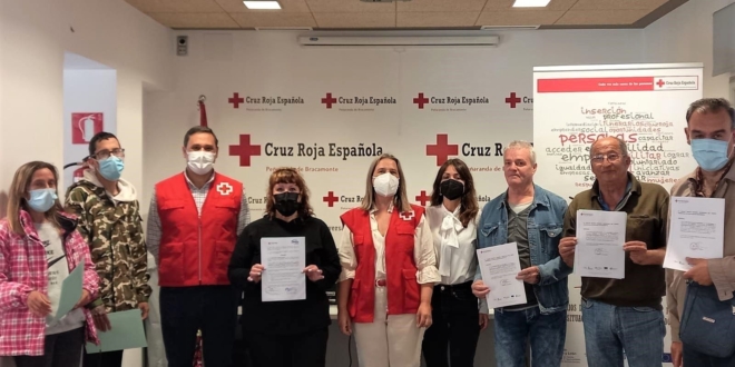 Clausura curso empleo Penaranda Cruz Roja