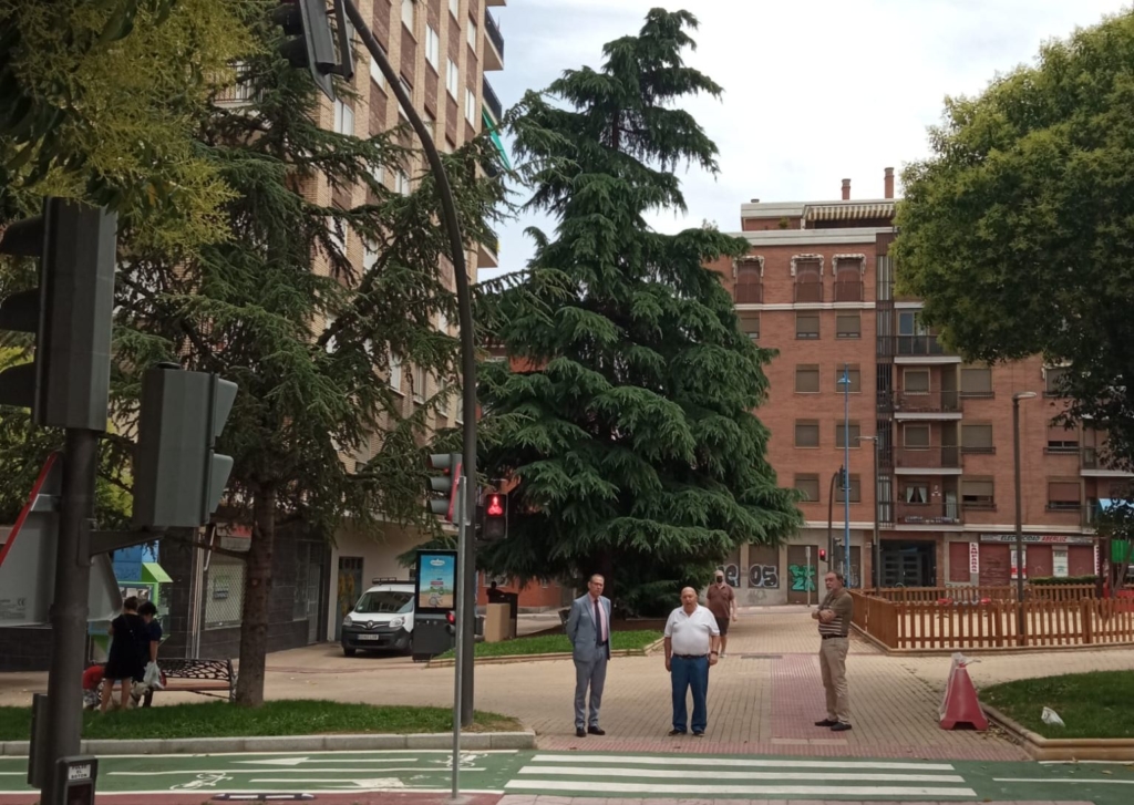 semaforos calle Conde Don Vela y Alfonso VI