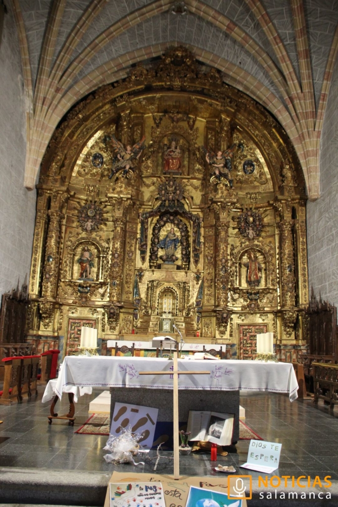 Macotera Iglesia de Nuestra Senora del Castillo 07