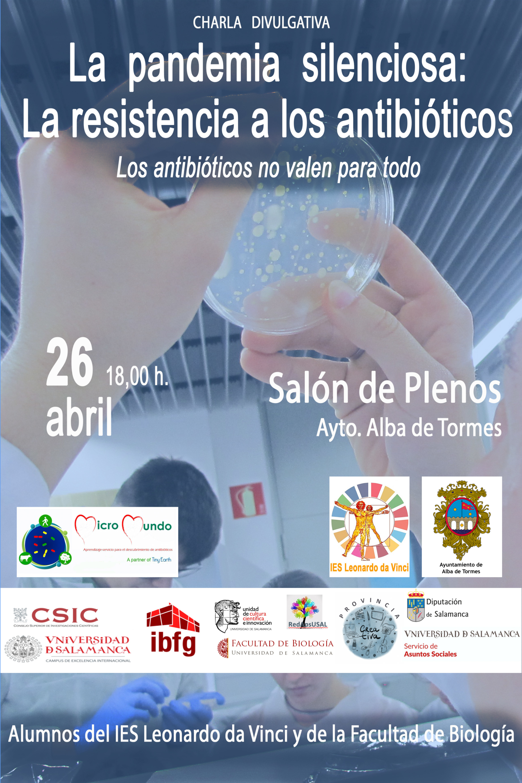 alumnos participan en charla divulgativa