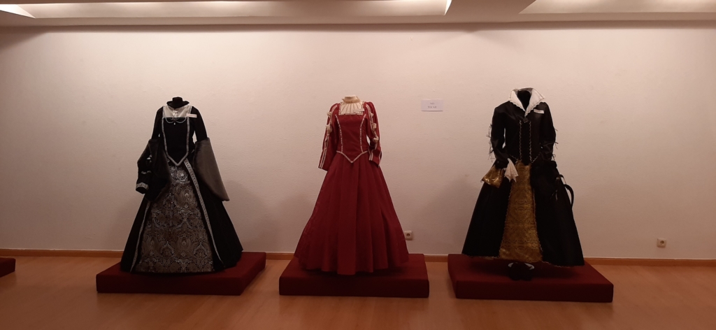 Exposición de trajes del Siglo de Oro en el Palacio Garcigrande
