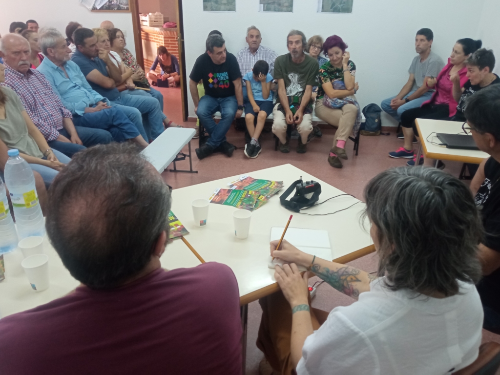 Manifiesto en el Día del Mundo Rural en Torresmenudas